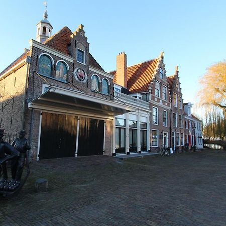 De Krasse Man Bed & Breakfast Edam Exterior photo